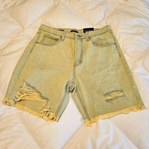 Wild Fable Women's sz 8 Shorts High Rise Bermuda Distressed Shorts